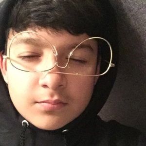 Meet your Posher, Kevin